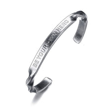 Load image into Gallery viewer, TWISTED CURVES BRACELET